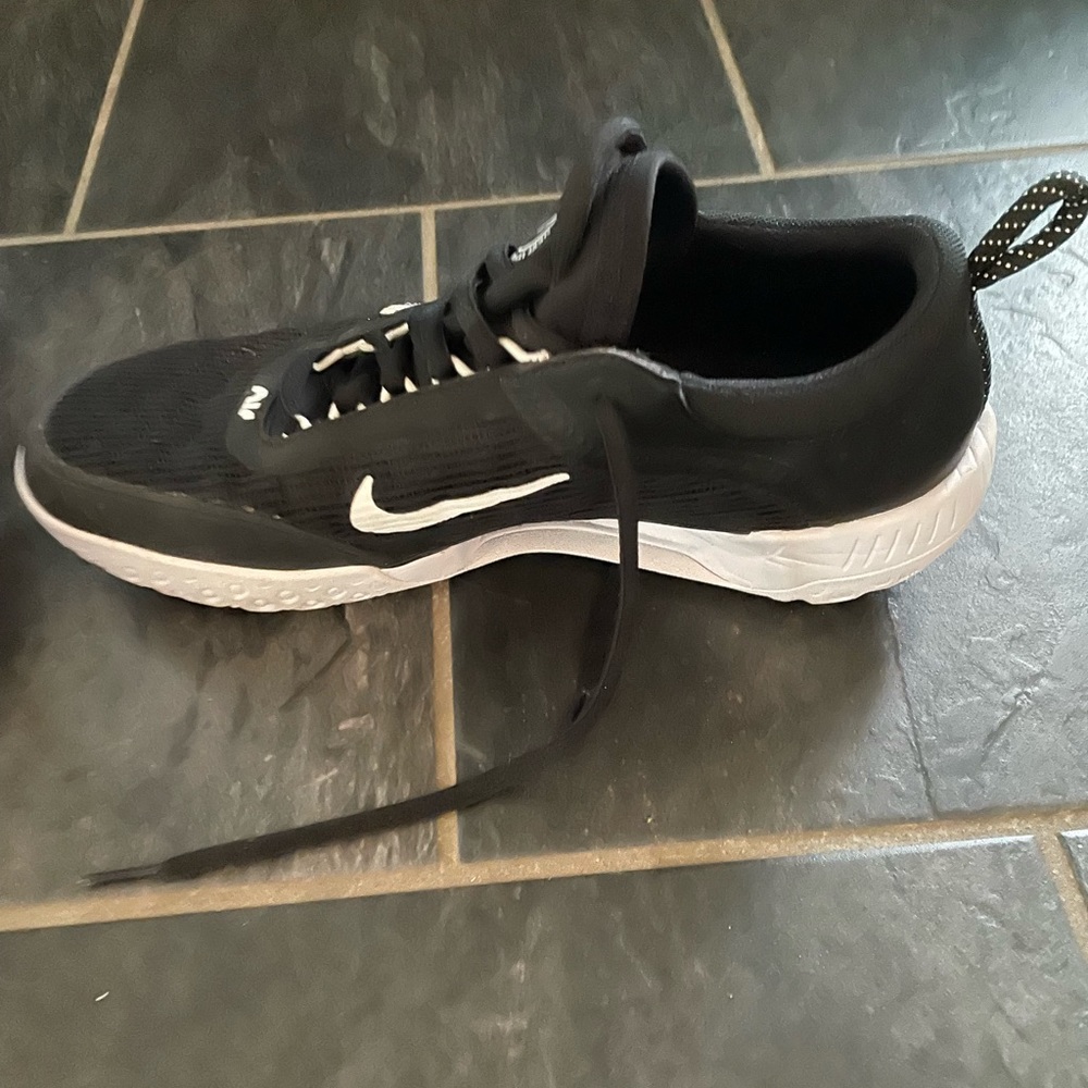 Nikecourt Men’s Zoom Court NXT Hard Court Sneakers Size 8